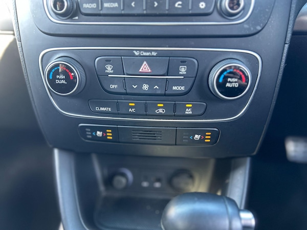 Used Kia Sorento 2014 for sale - 76326387: Photo 15
