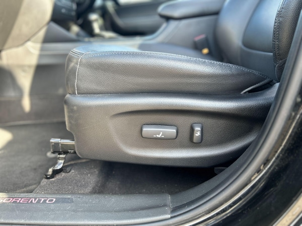 Used Kia Sorento 2014 for sale - 76326387: Photo 18