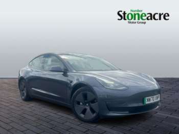 (70) - (Dual Motor) Long Range Saloon 4dr Electric Auto 4WDE (346 ps)