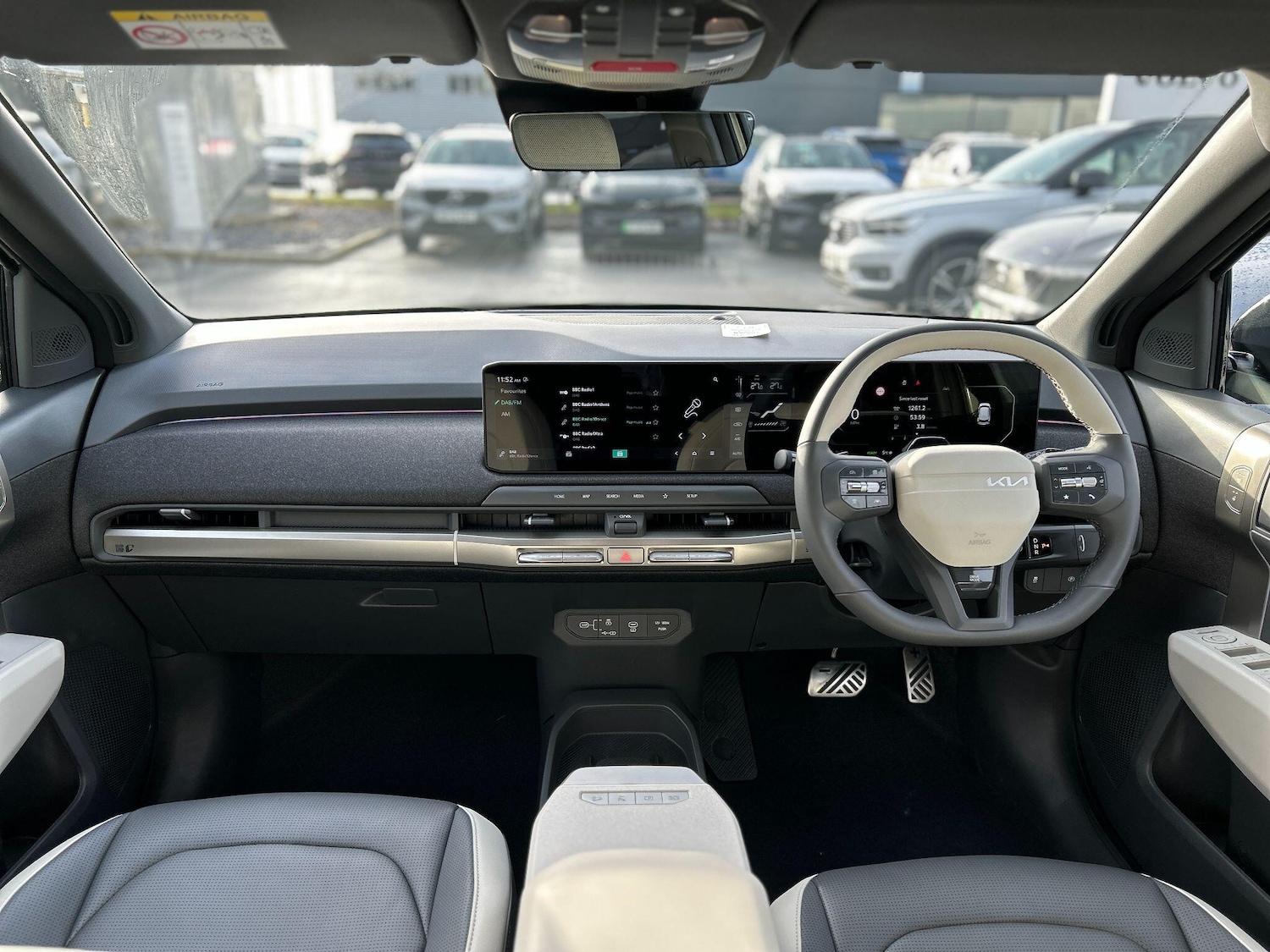 Used Kia EV3 2025 for sale - 77175130: Photo 11