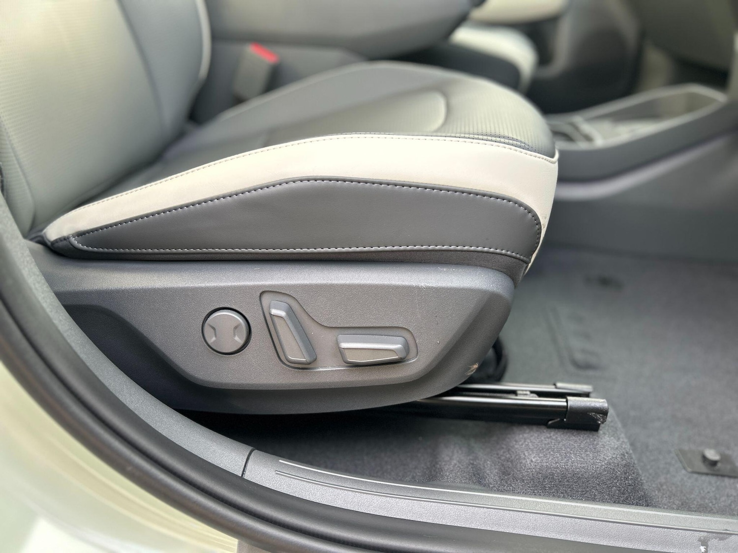 Used Kia EV3 2025 for sale - 77175130: Photo 17