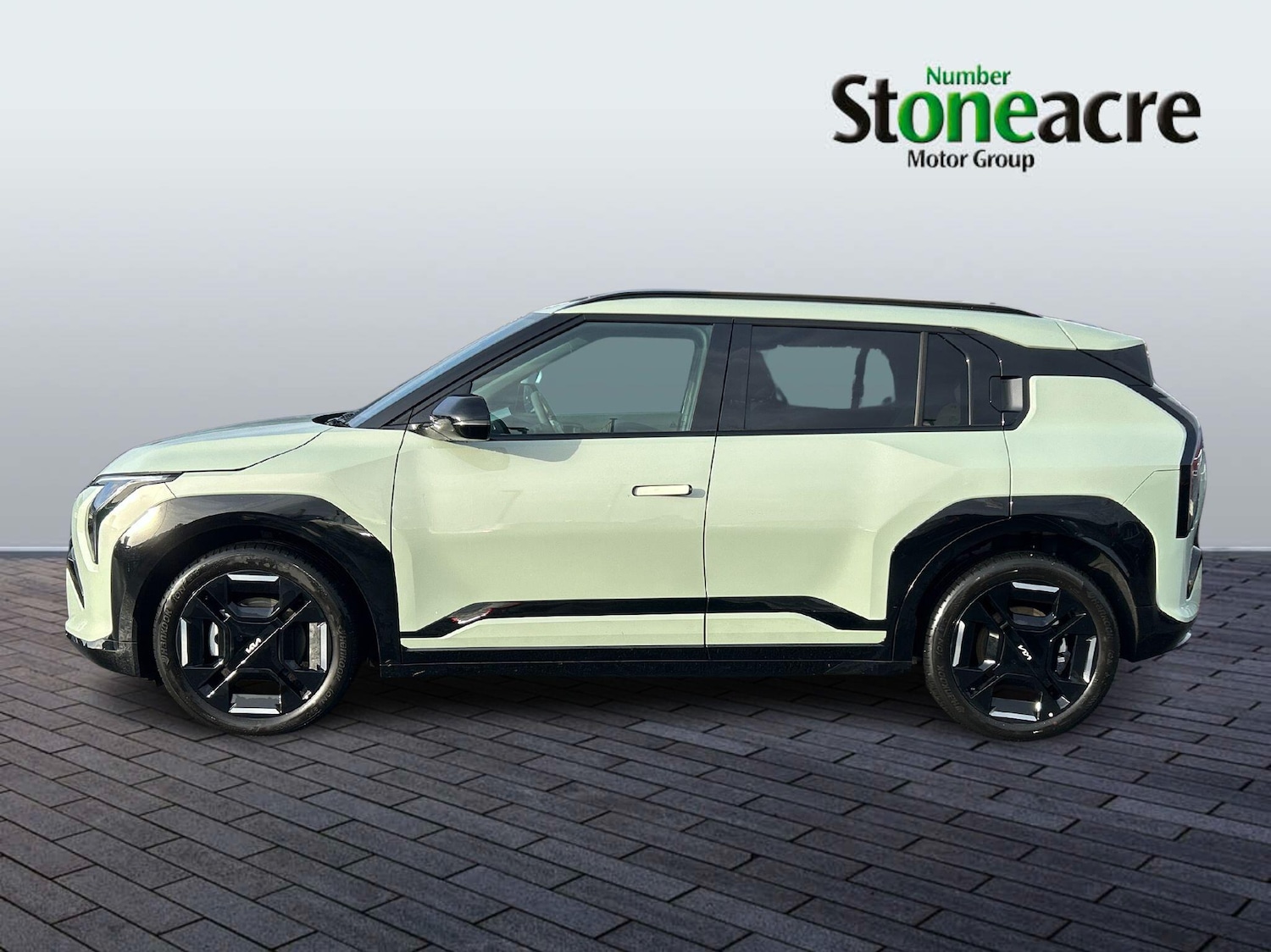 Used Kia EV3 2025 for sale - 77175130: Photo 5