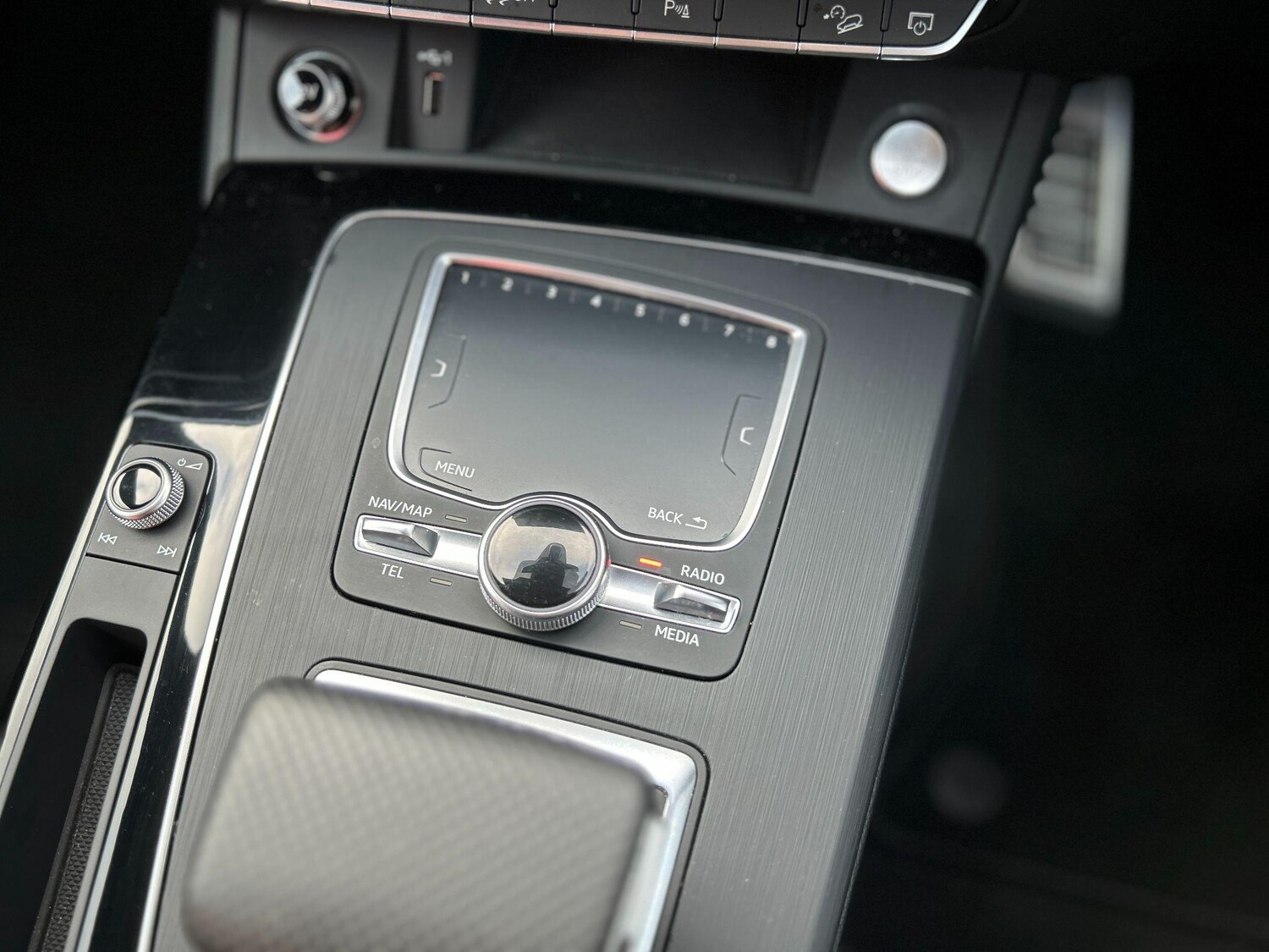 Used Audi Q5 2018 for sale - 76801721: Photo 31