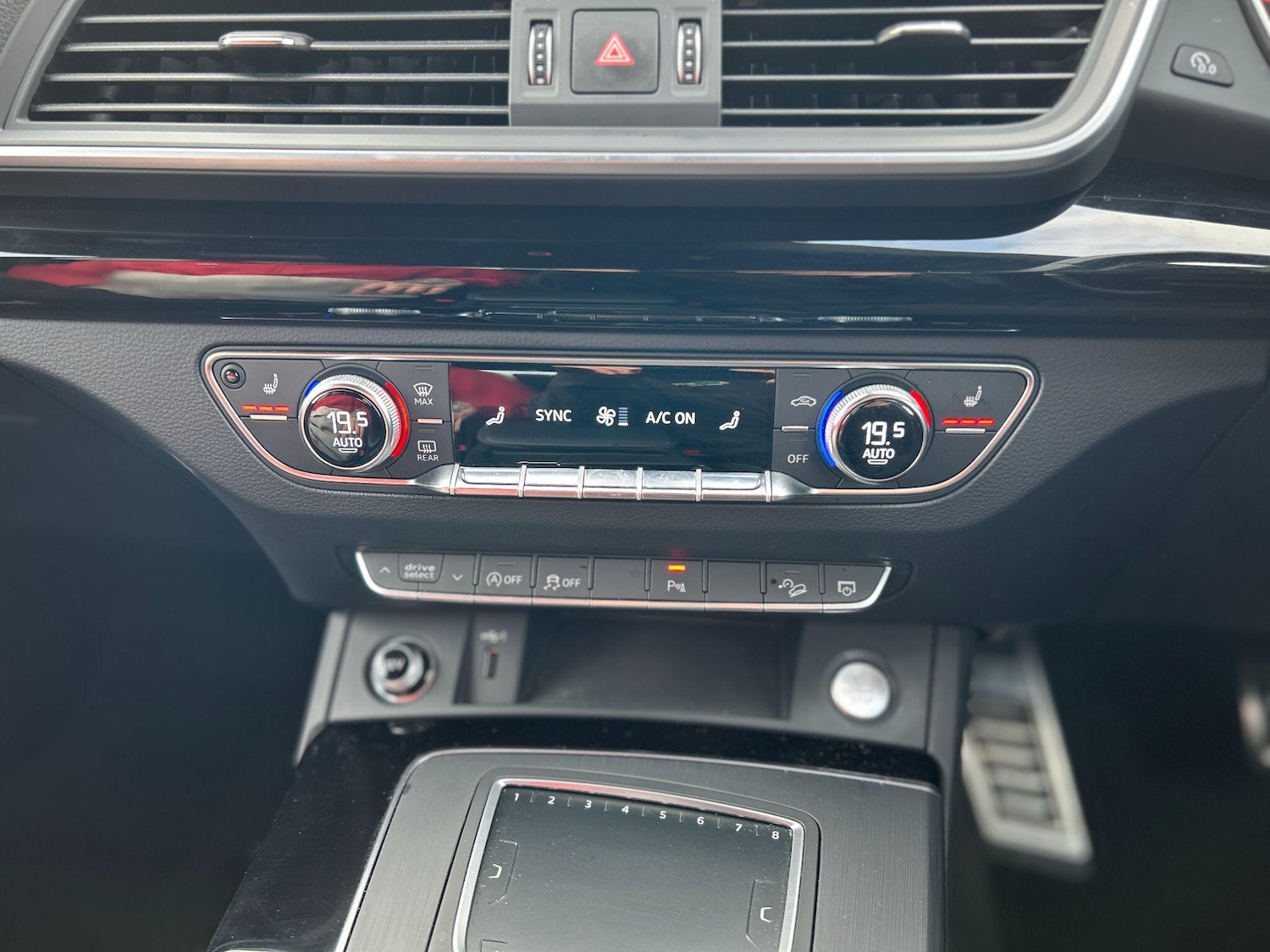 Used Audi Q5 2018 for sale - 76801721: Photo 32