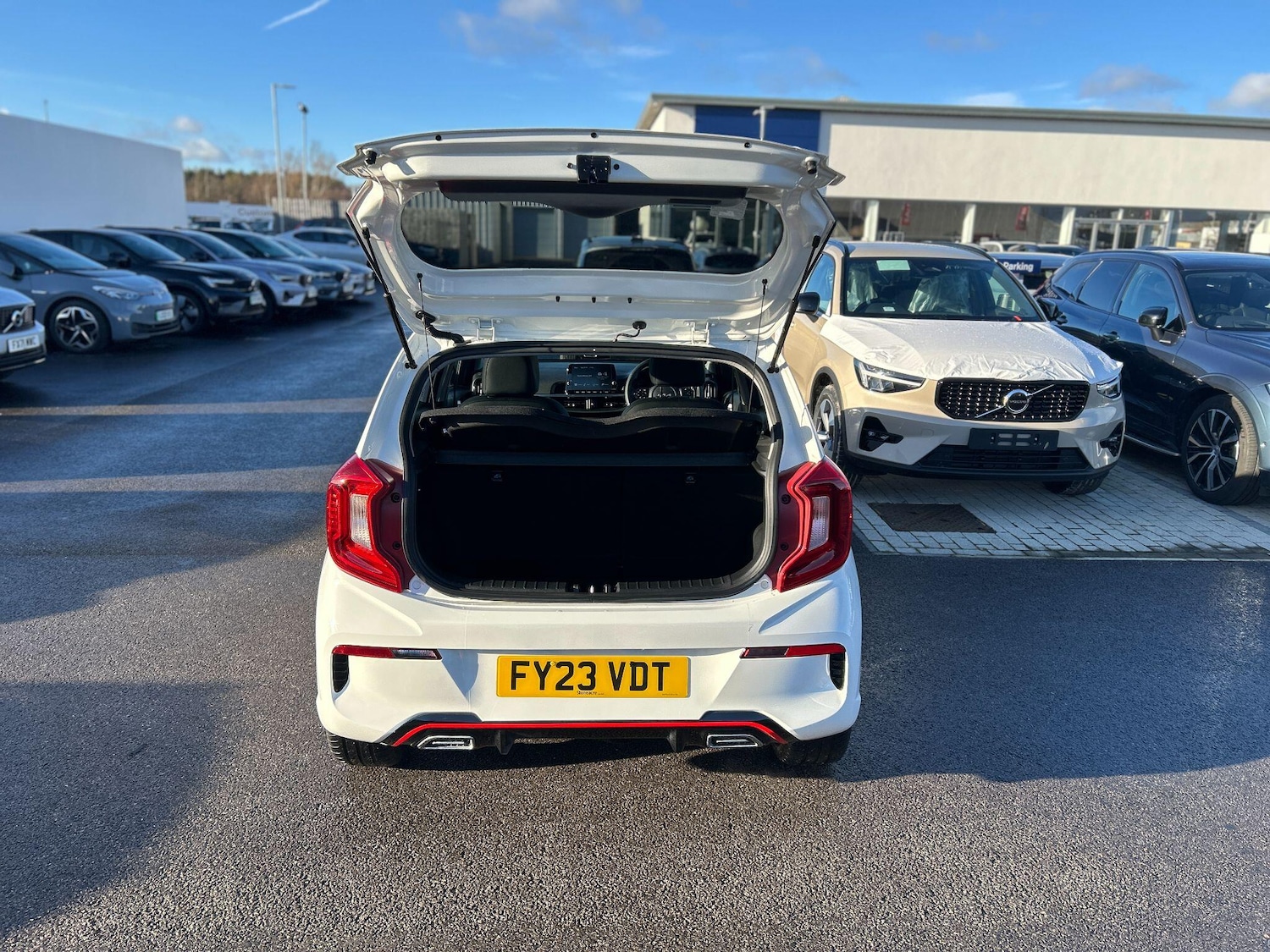 Used Kia Picanto 2023 for sale - 77166901: Photo 7