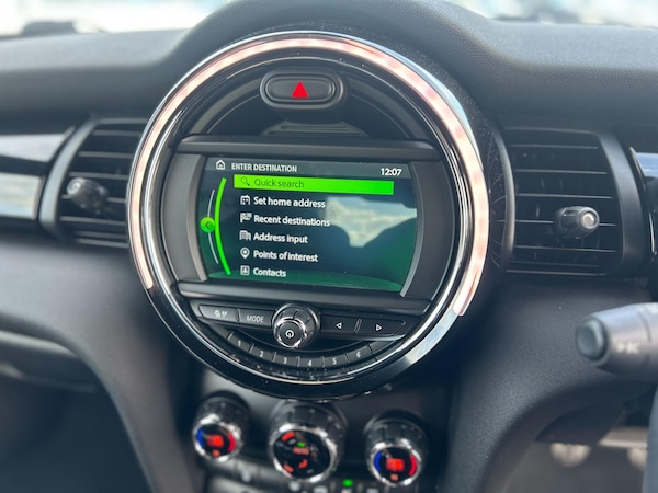 Used MINI Hatch 2018 for sale - 76306616: Photo 27