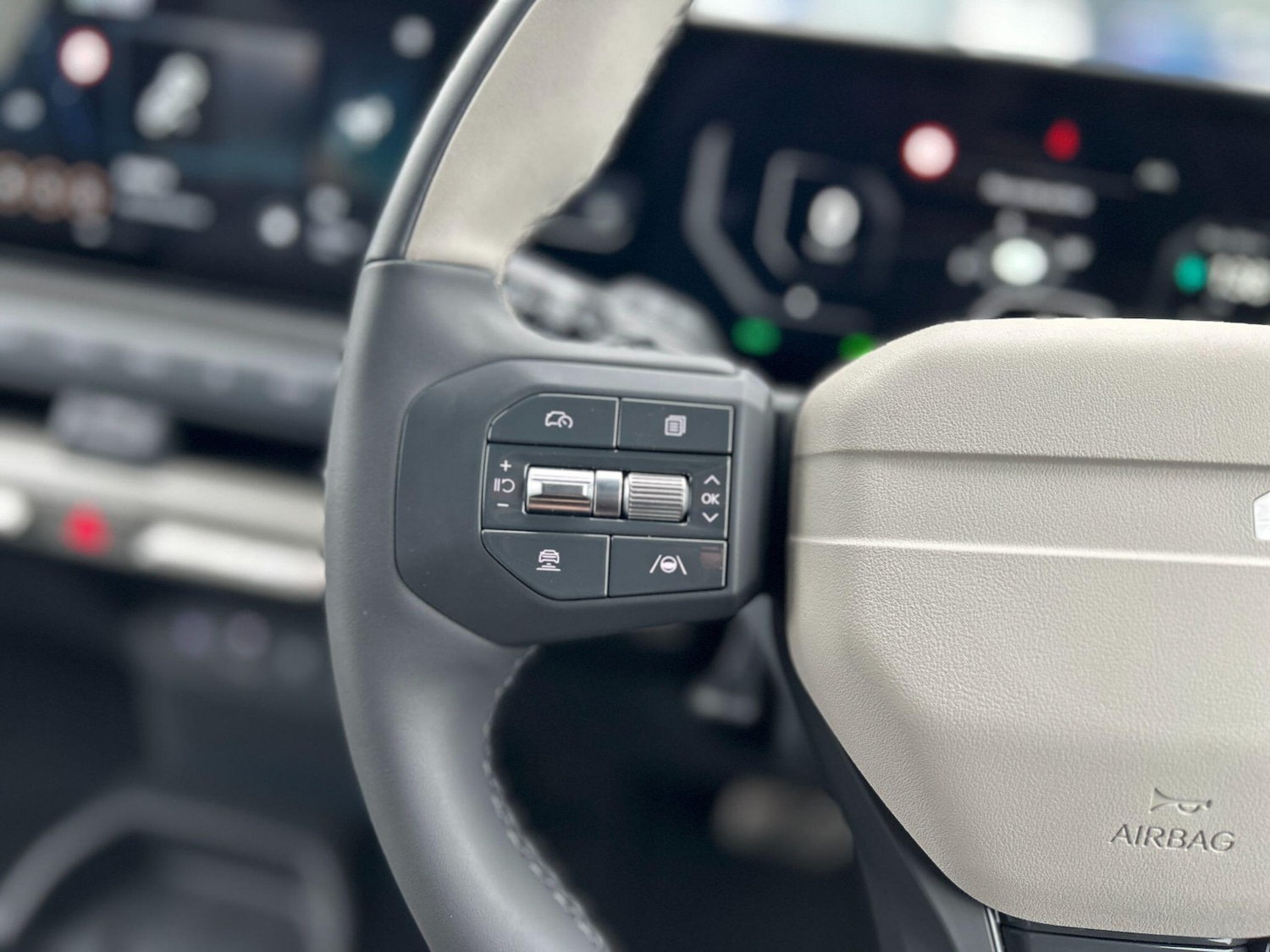 Used Kia EV3 2024 for sale - 77723301: Photo 24