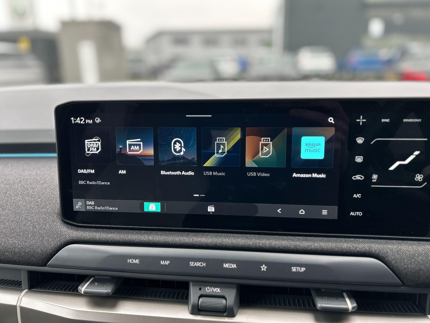 Used Kia EV3 2024 for sale - 77723301: Photo 28