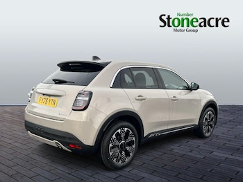 Used Fiat 600 2025 for sale - 76689003: Photo