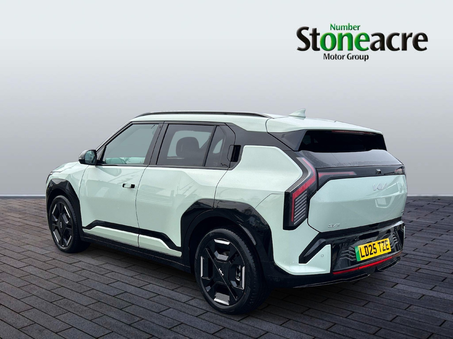 Used Kia EV3 2025 for sale - 77723297: Photo 4