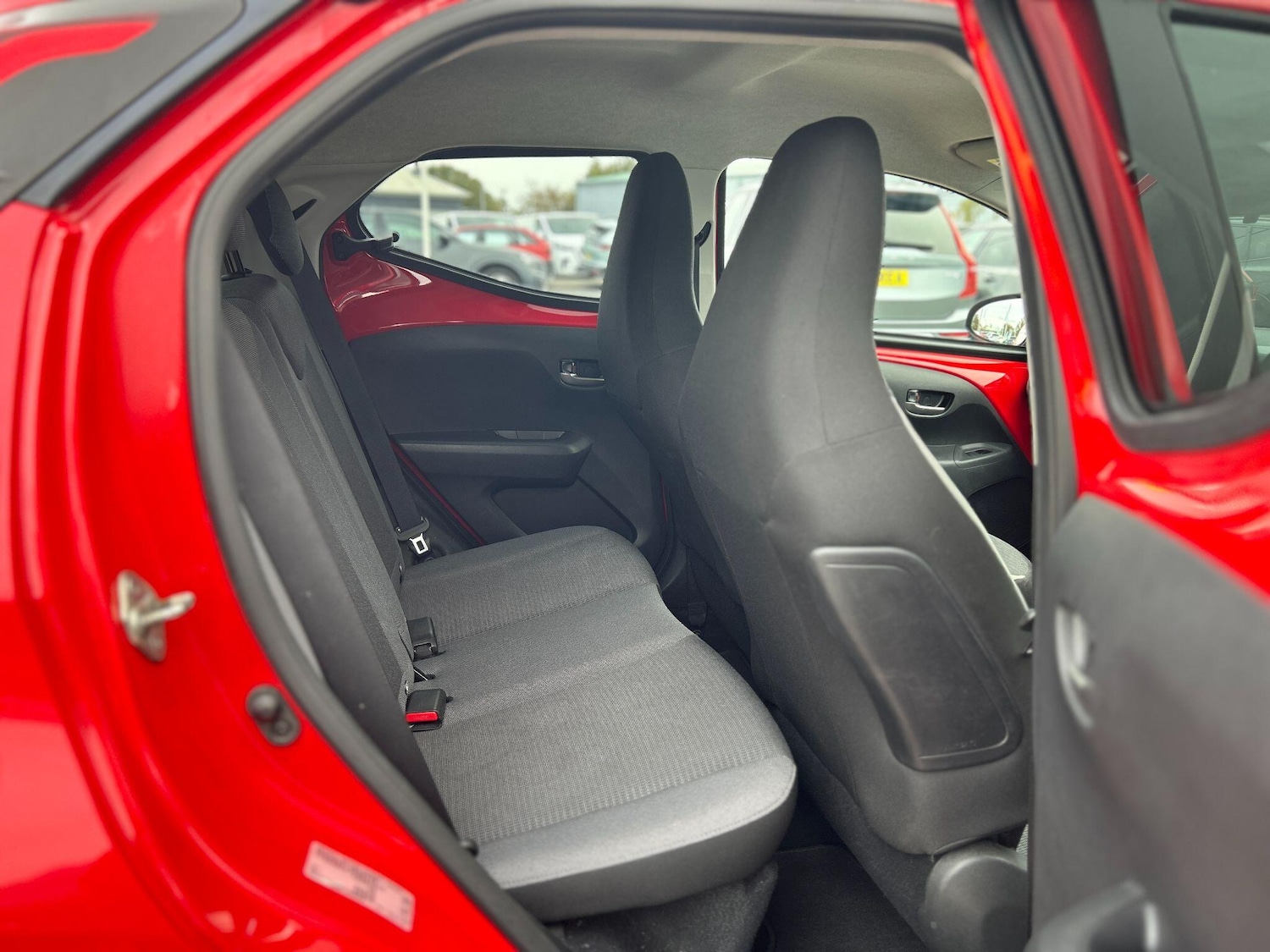 Used Toyota AYGO 2020 for sale - 76802131: Photo 14