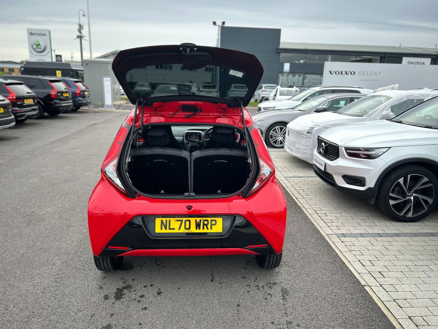 Used Toyota AYGO 2020 for sale - 76802131: Photo 7