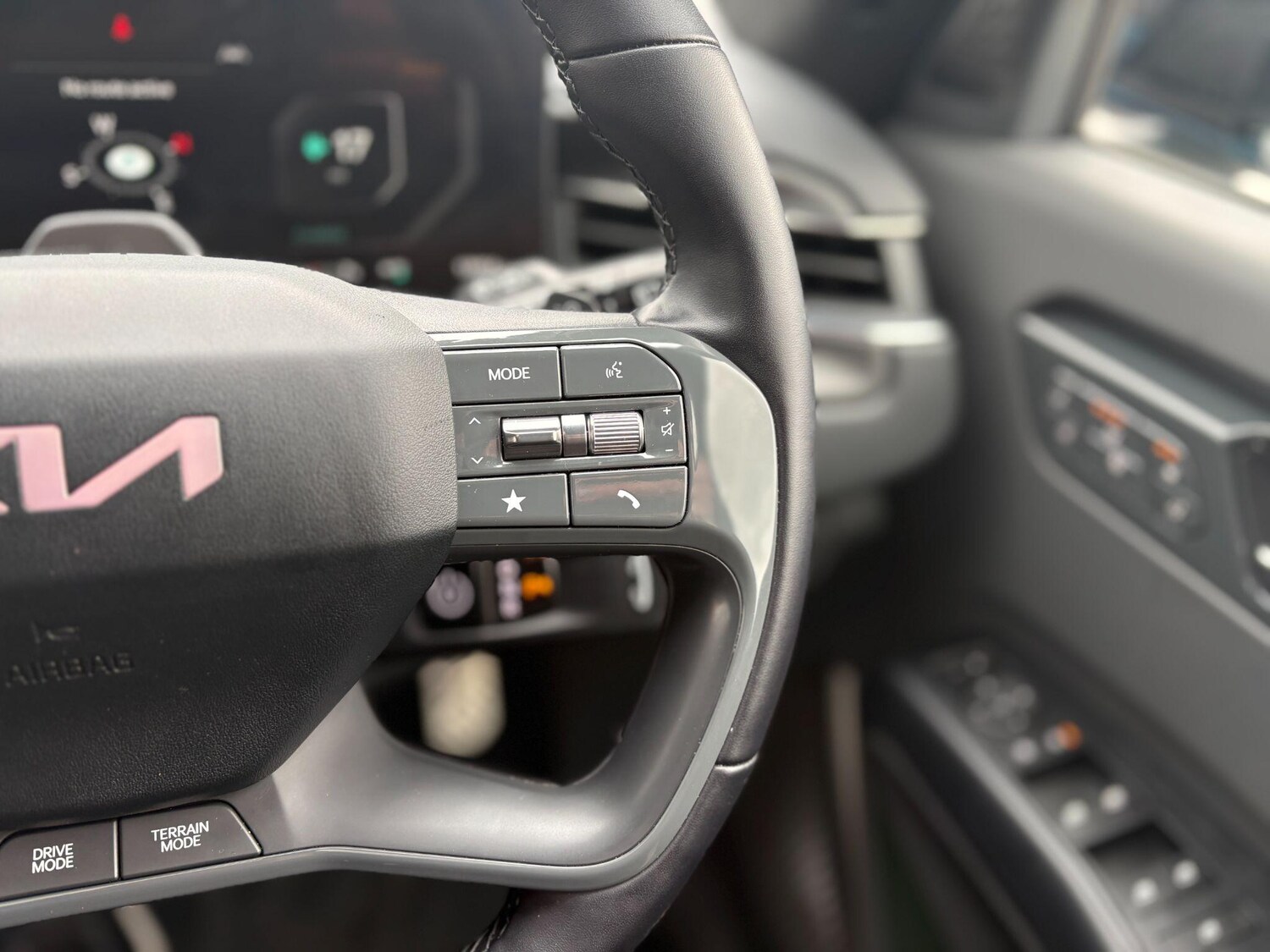 Used Kia EV9 2024 for sale - 77559033: Photo 25