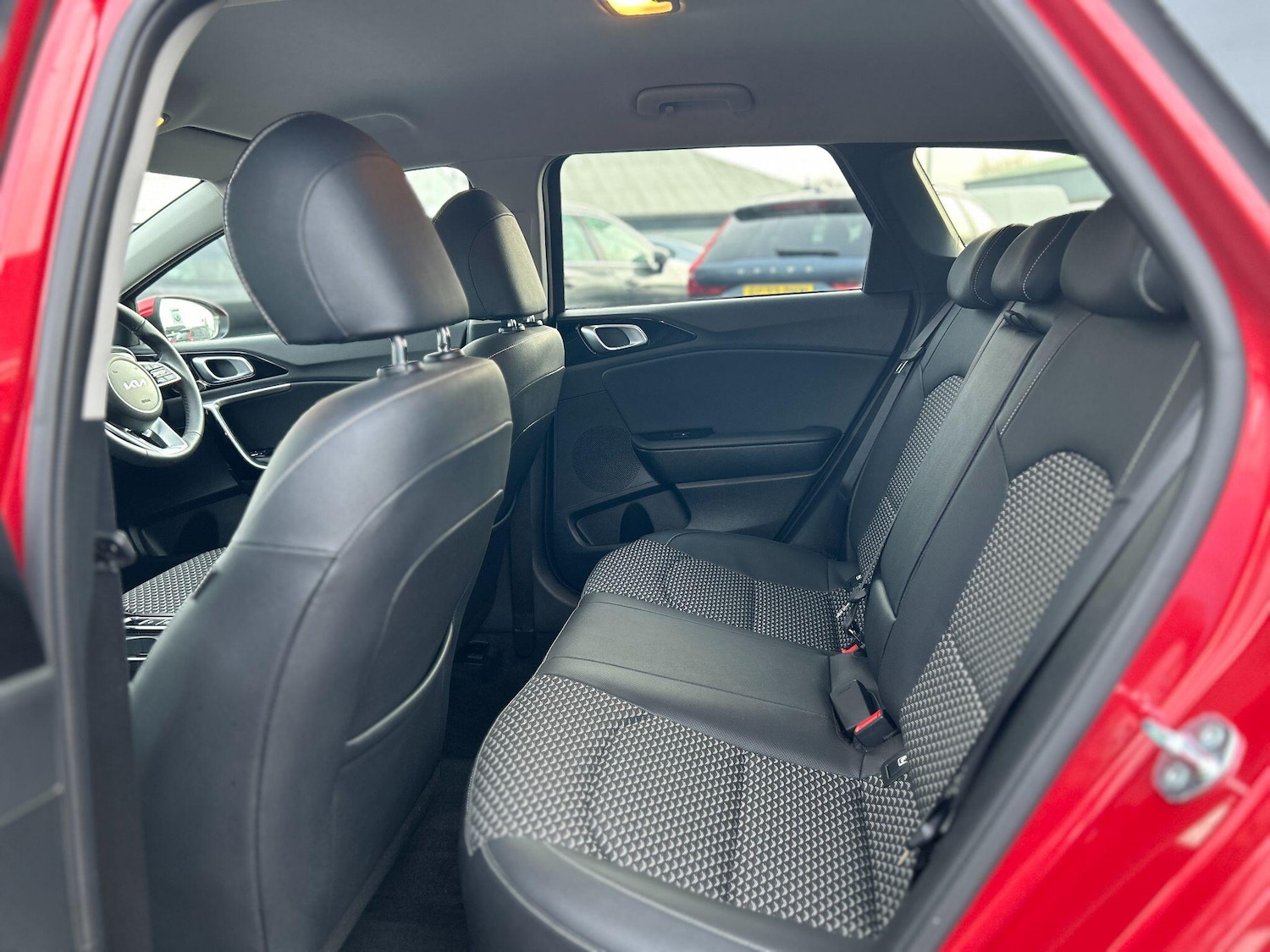 Used Kia Ceed 2025 for sale - 77305230: Photo 13