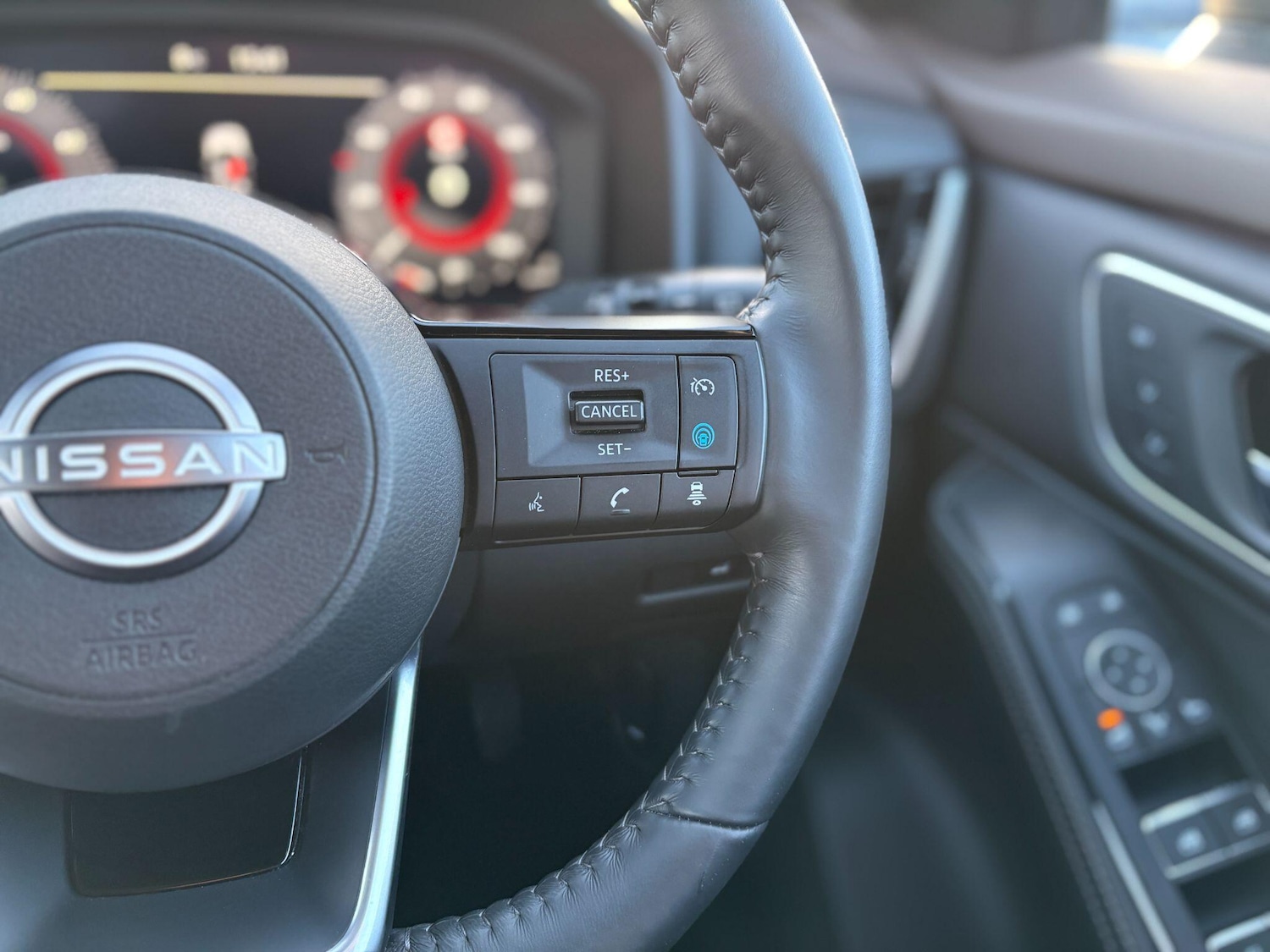 Used Nissan X-Trail 2023 for sale - 77425522: Photo 34