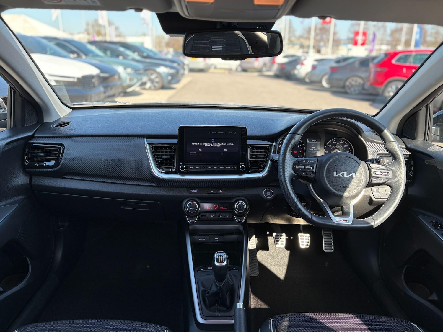 Used Kia Stonic 2022 for sale - 77940300: Photo 11