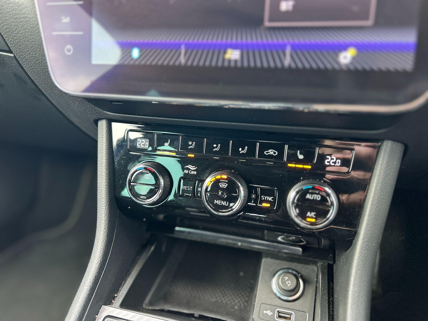 Used Skoda Superb 2020 for sale - 77015928: Photo 18