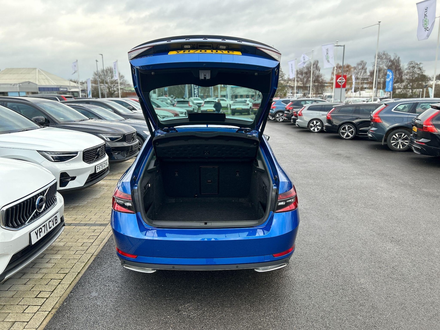 Used Skoda Superb 2020 for sale - 77015928: Photo 27