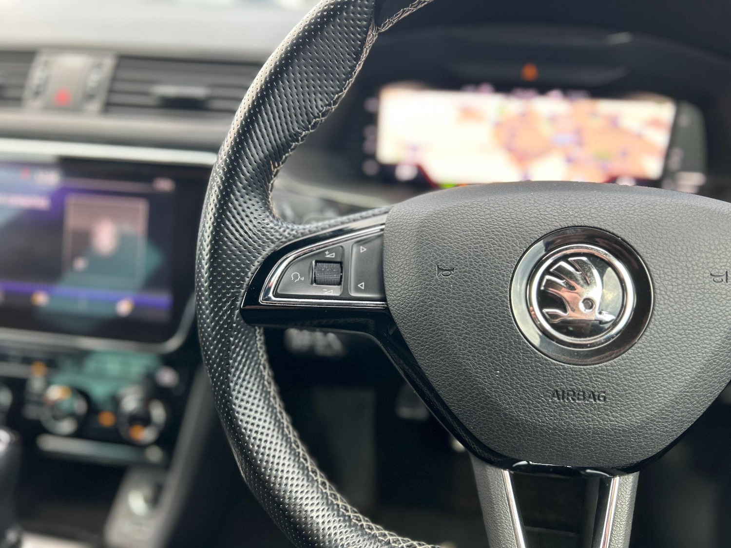 Used Skoda Superb 2020 for sale - 77015928: Photo 28