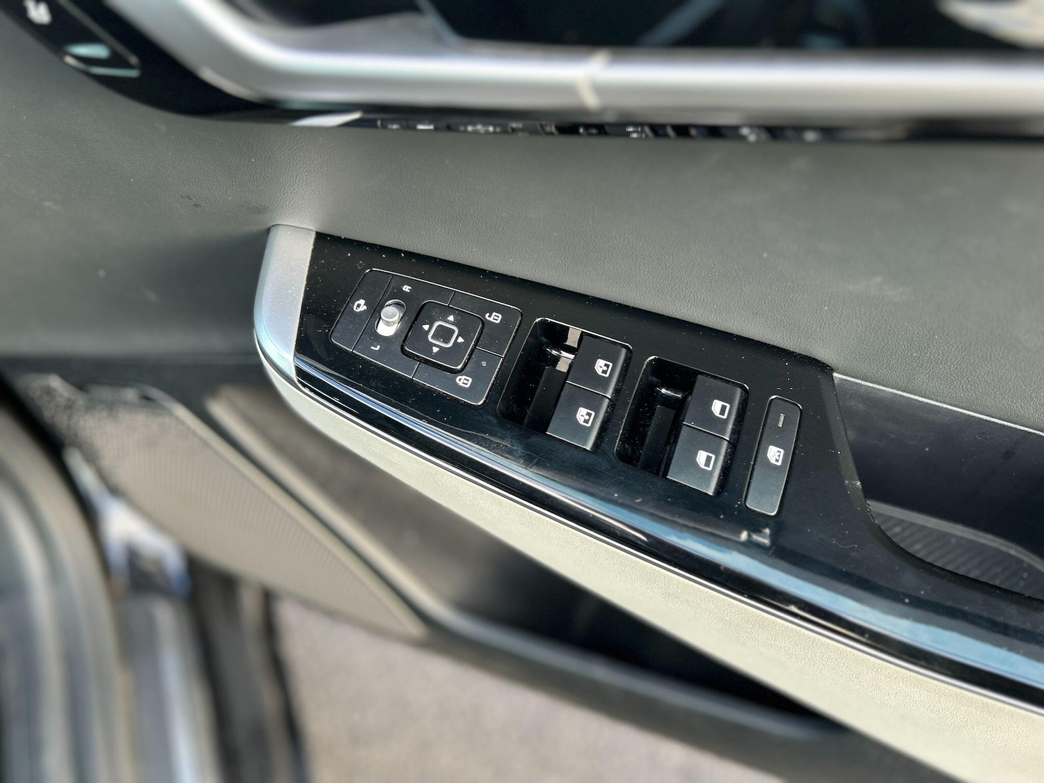 Used Kia EV6 2023 for sale - 77278648: Photo 19