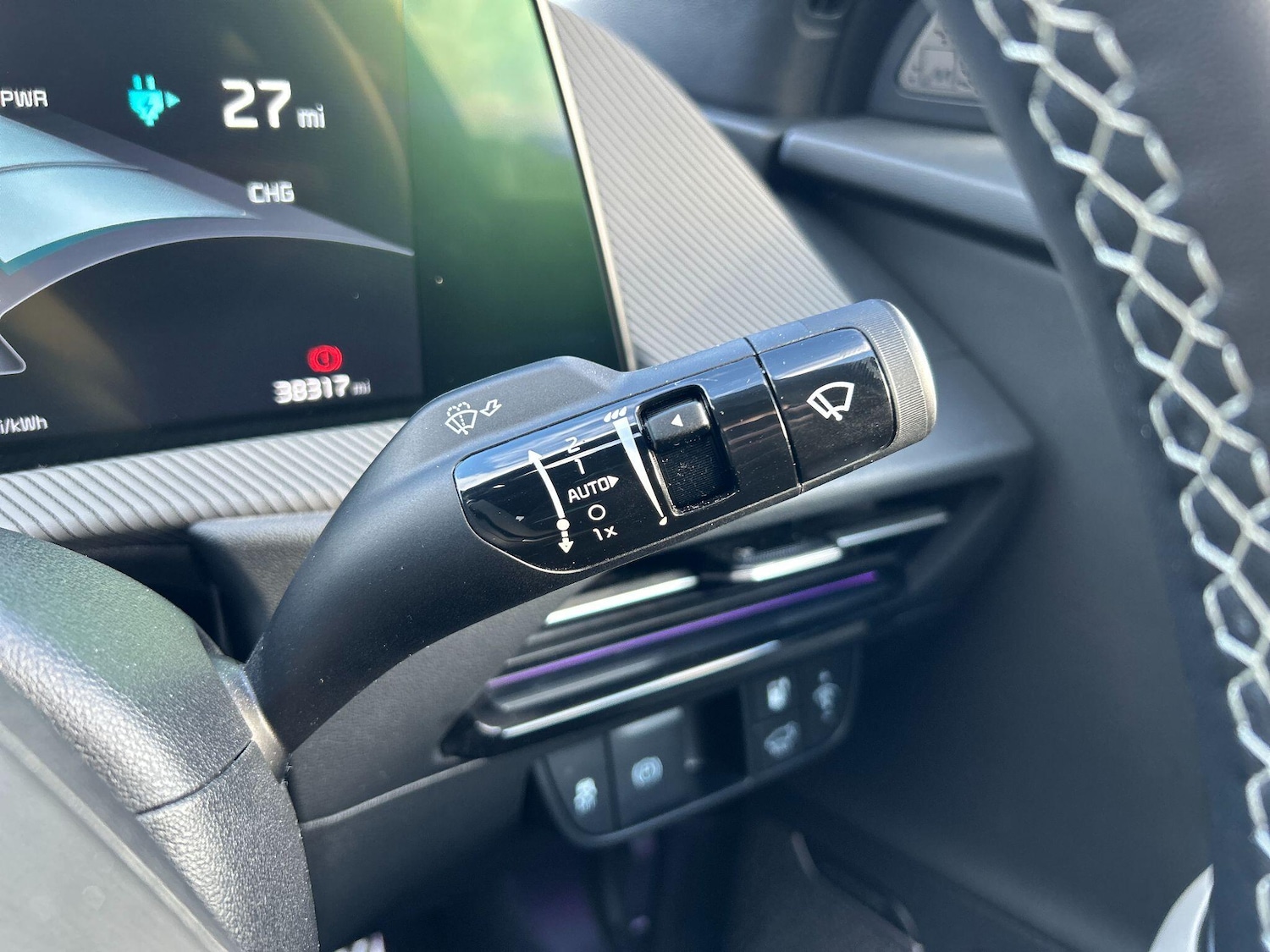 Used Kia EV6 2023 for sale - 77278648: Photo 23