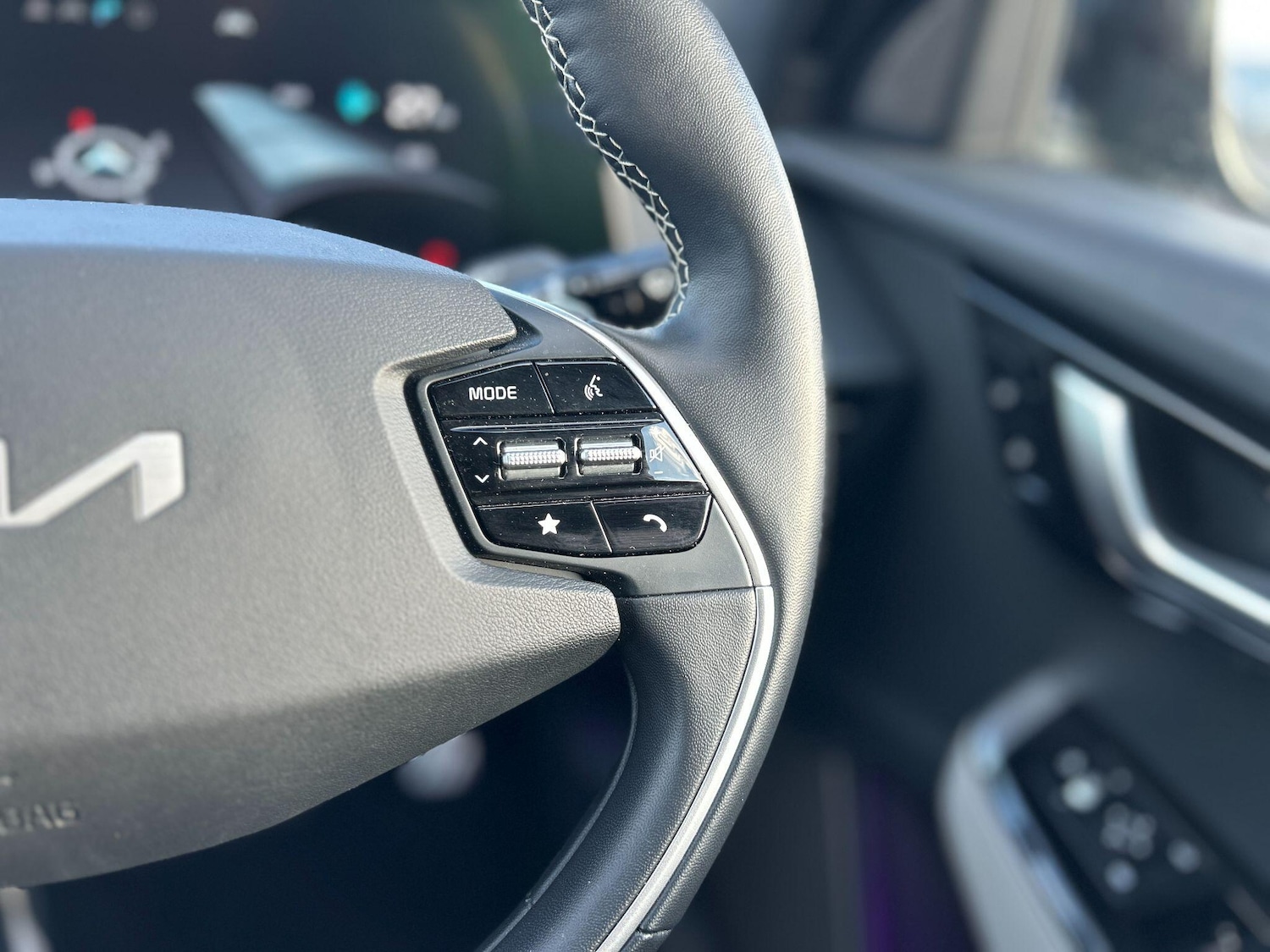 Used Kia EV6 2023 for sale - 77278648: Photo 24