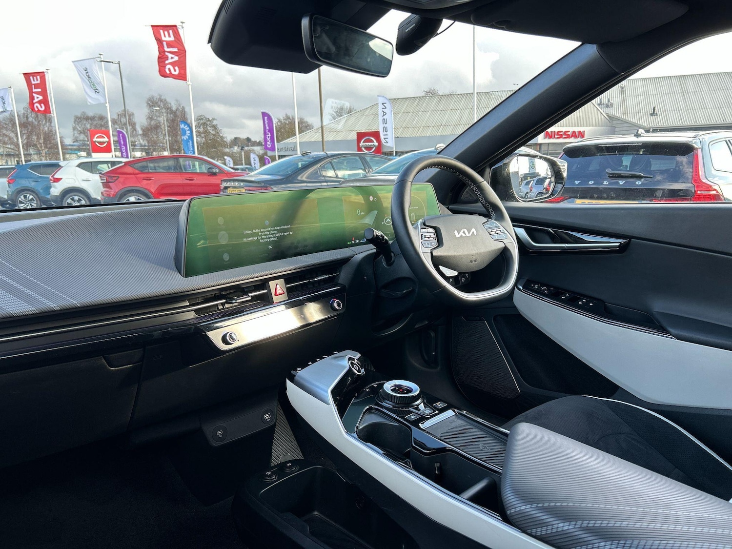 Used Kia EV6 2023 for sale - 77278648: Photo 9