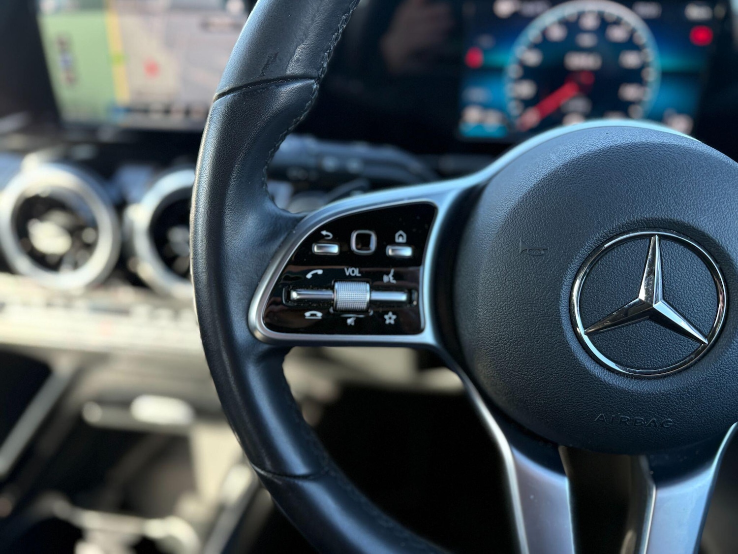 Used Mercedes-Benz GLA 2021 for sale - 77940556: Photo 14