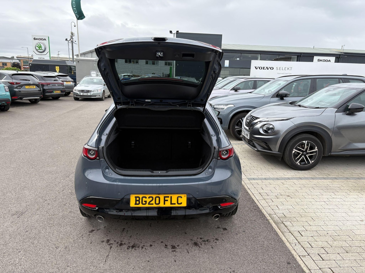 Used Mazda Mazda3 2020 for sale - 77883394: Photo 24