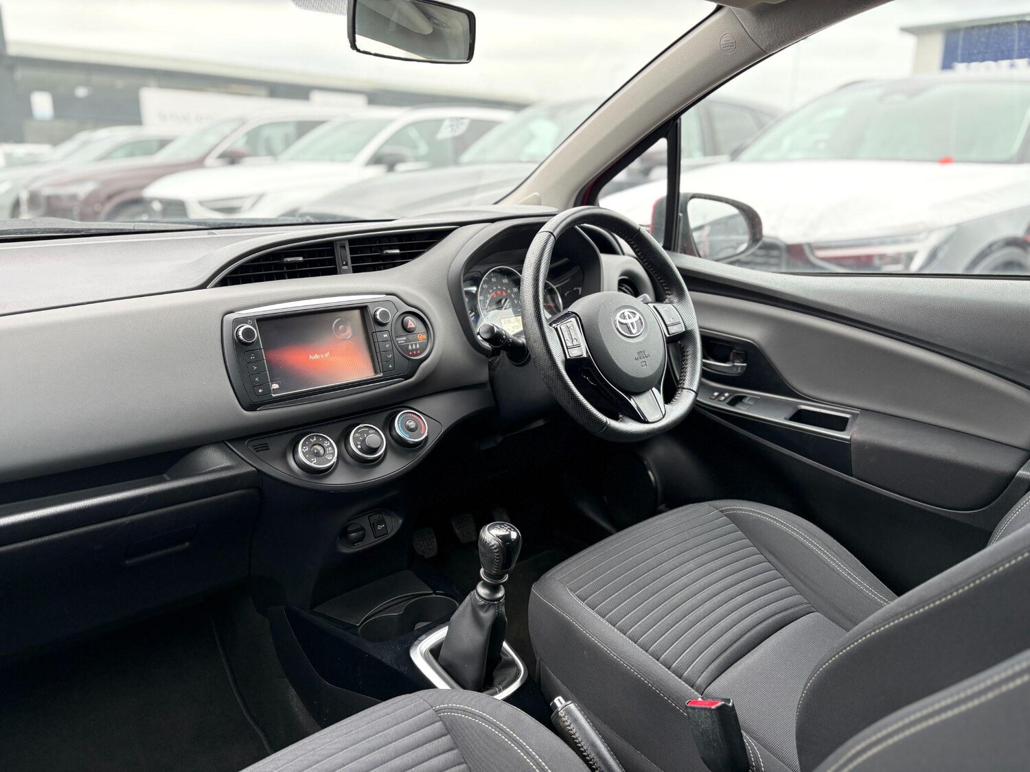 Used Toyota Yaris 2019 for sale - 77940162: Photo 10