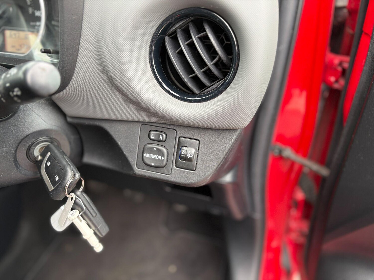 Used Toyota Yaris 2019 for sale - 77940162: Photo 15