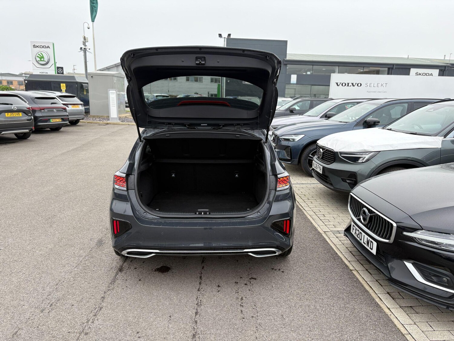 Used Kia Ceed for sale - 77809107: Photo 28