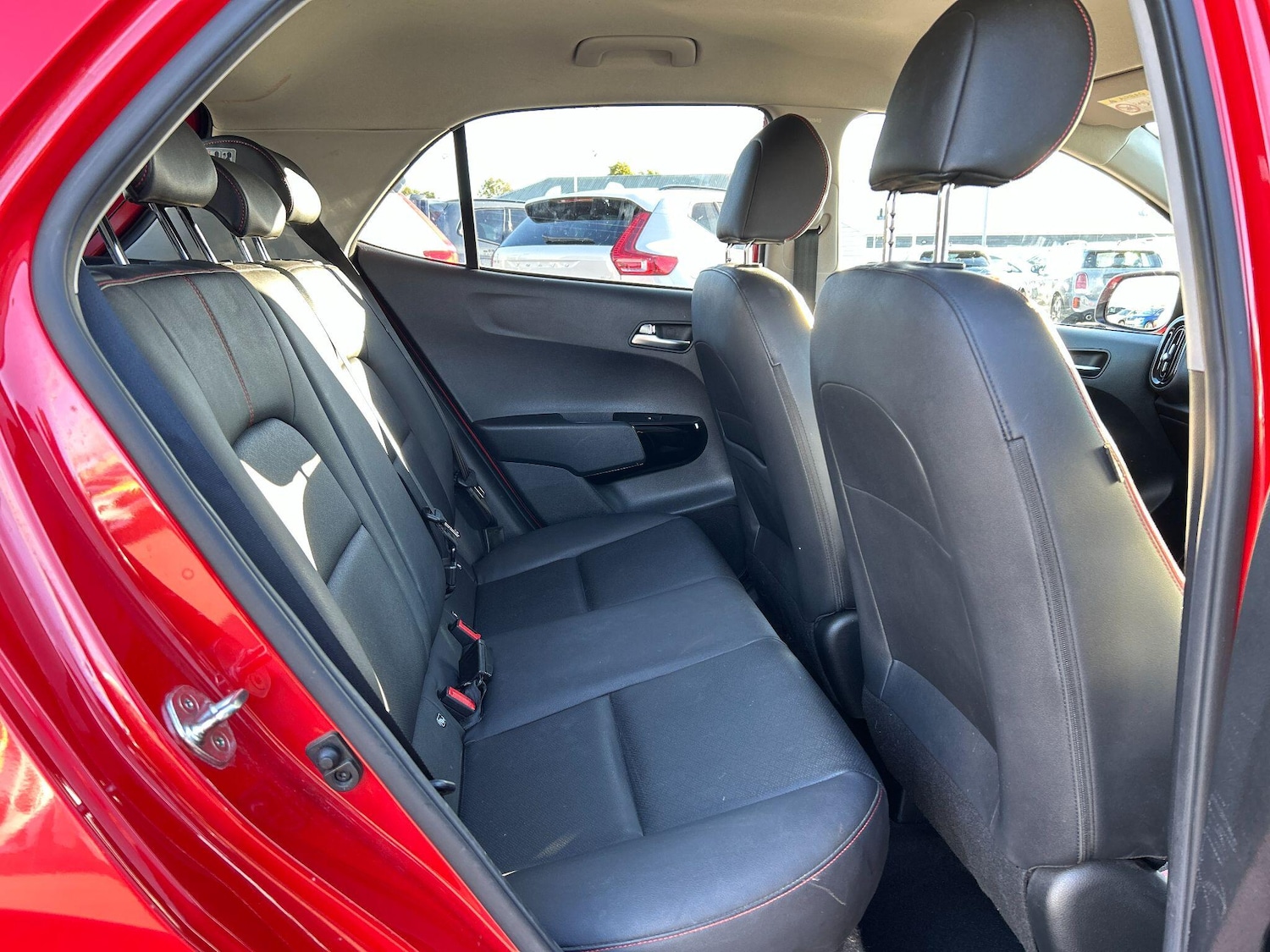 Used Kia Picanto 2018 for sale - 76337423: Photo 10