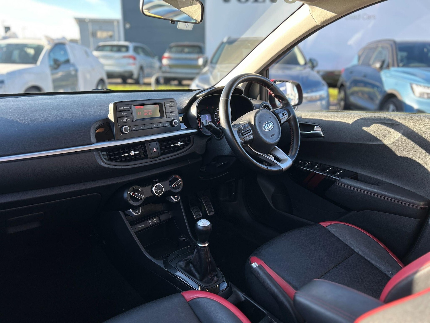 Used Kia Picanto 2018 for sale - 76337423: Photo 12