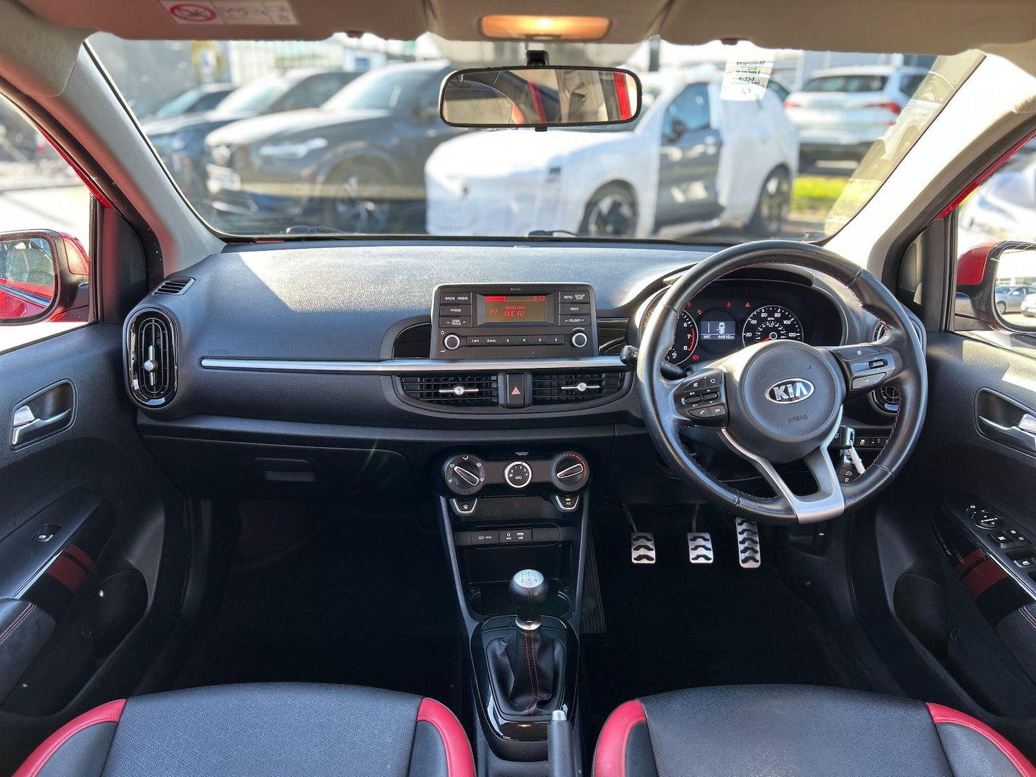 Used Kia Picanto 2018 for sale - 76337423: Photo 13