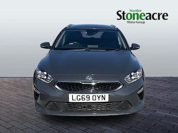 Used Kia Ceed 2019 for sale - 77940412: Photo