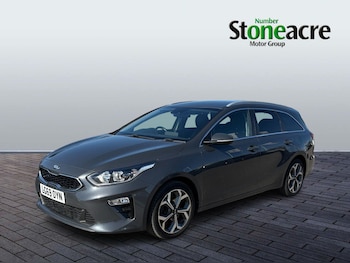 Used Kia Ceed 2019 for sale - 77940412: Photo