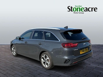 Used Kia Ceed 2019 for sale - 77940412: Photo