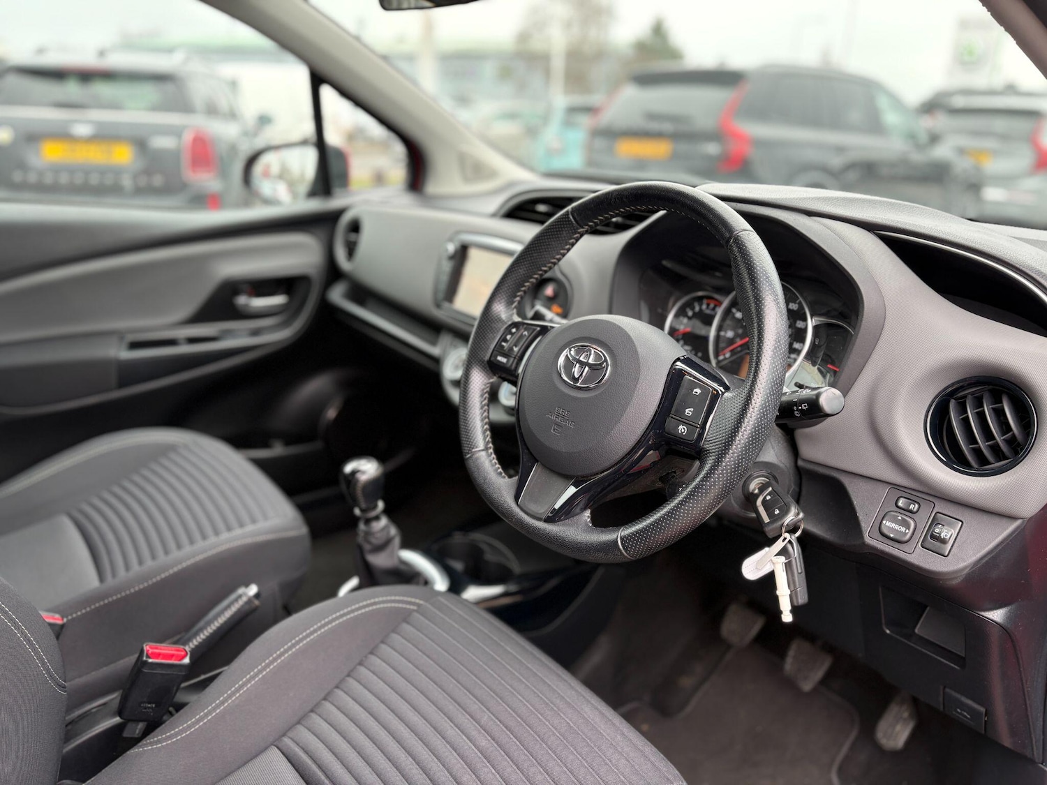 Used Toyota Yaris for sale - 78136005: Photo 12