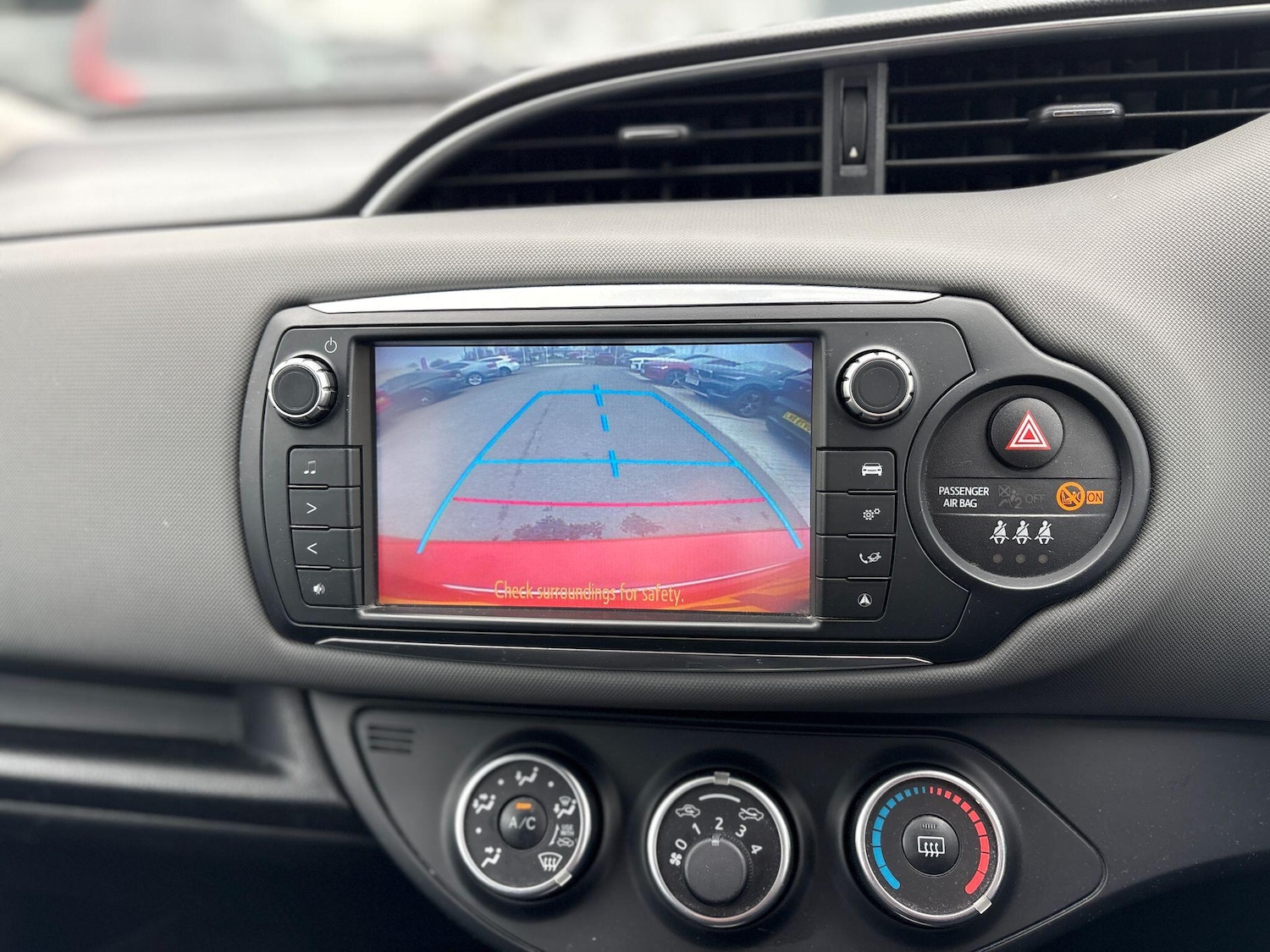 Used Toyota Yaris for sale - 78136005: Photo 18