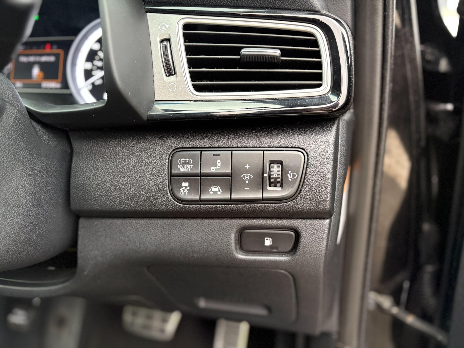 Used Kia Niro for sale - 77807648: Photo 18