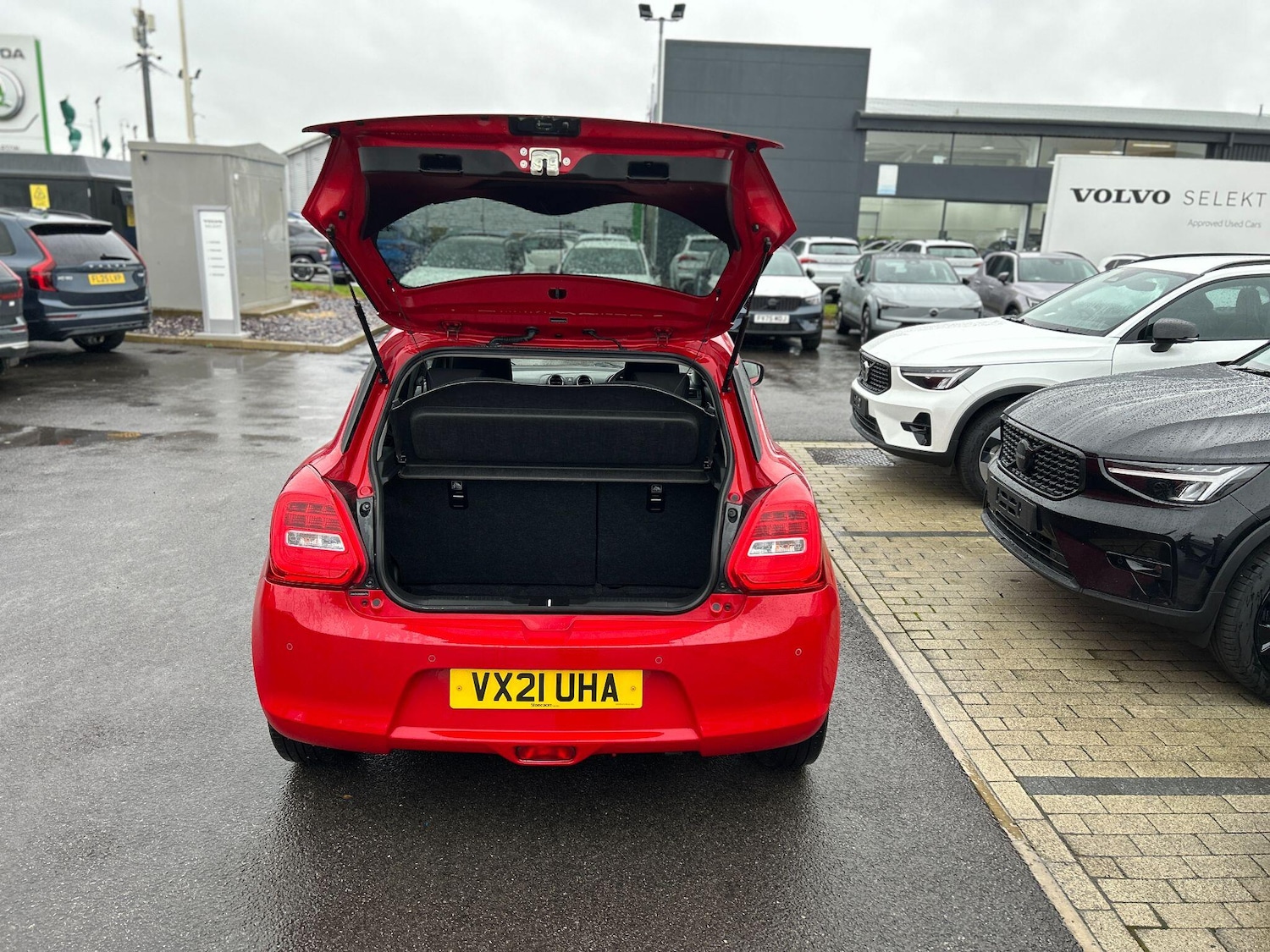 Used Suzuki Swift 2021 for sale - 76865797: Photo 24