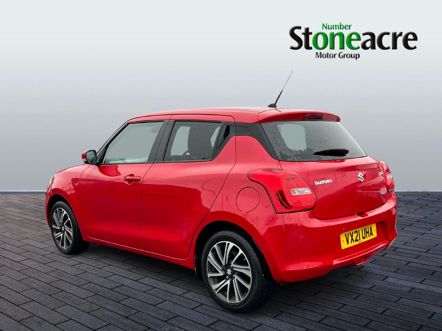 Used Suzuki Swift 2021 for sale - 76865797: Photo 4