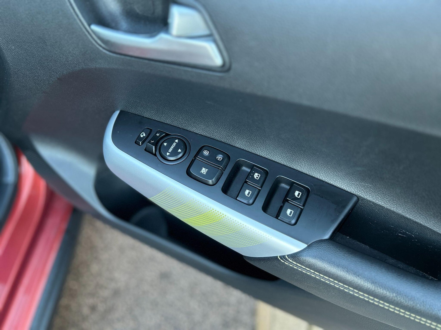 Used Kia Picanto 2022 for sale - 76976240: Photo 15