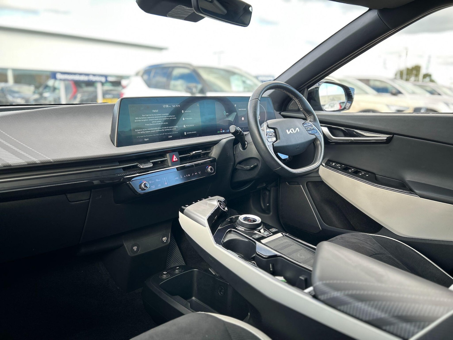 Used Kia EV6 2023 for sale - 76408343: Photo 10