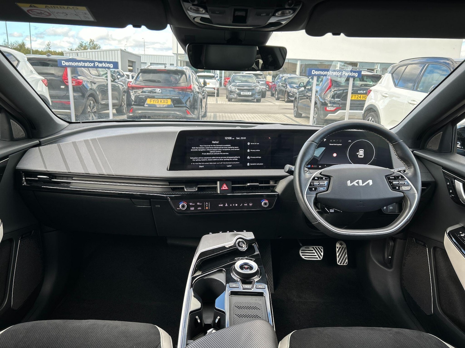 Used Kia EV6 2023 for sale - 76408343: Photo 11