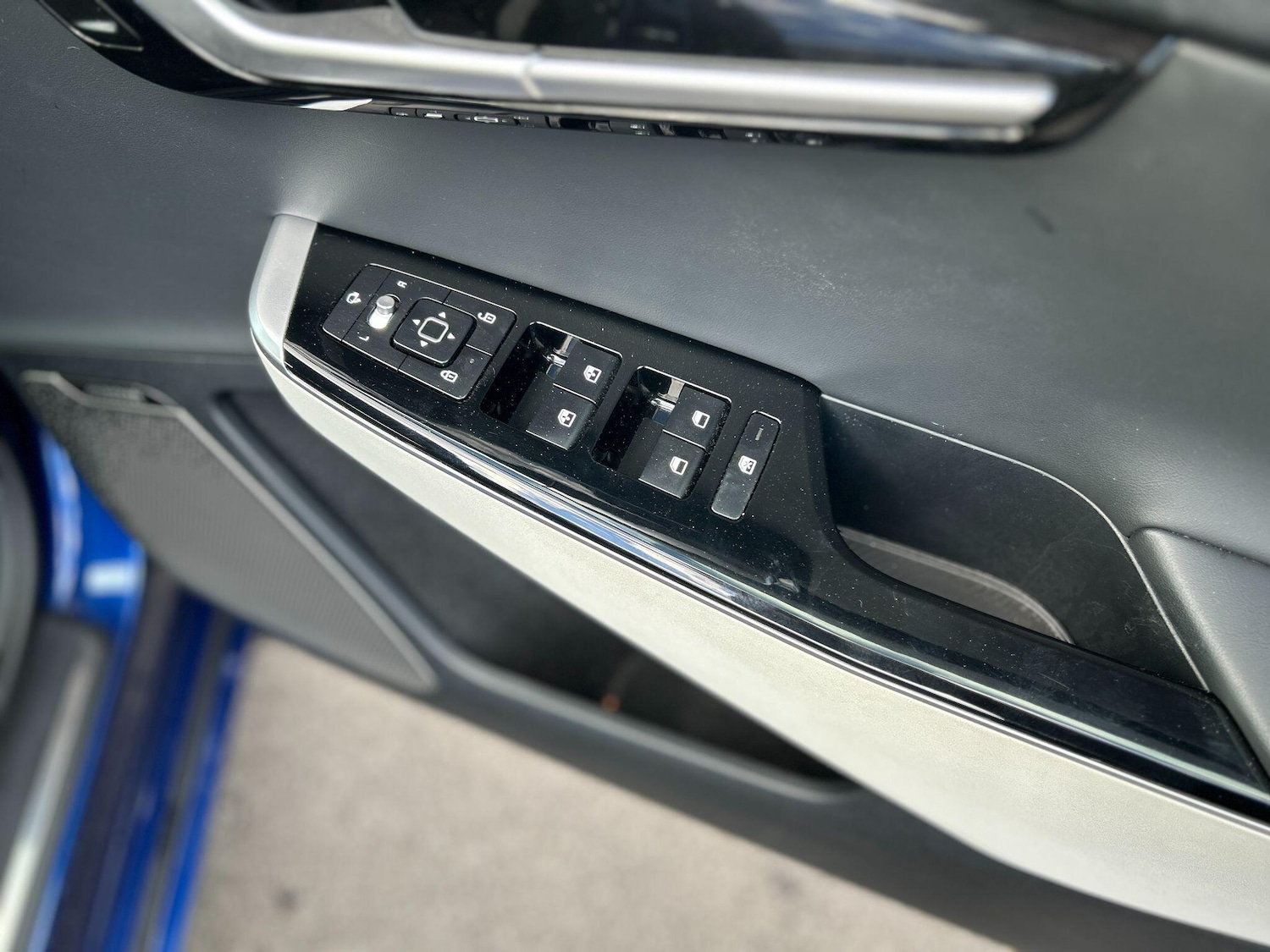 Used Kia EV6 2023 for sale - 76408343: Photo 18