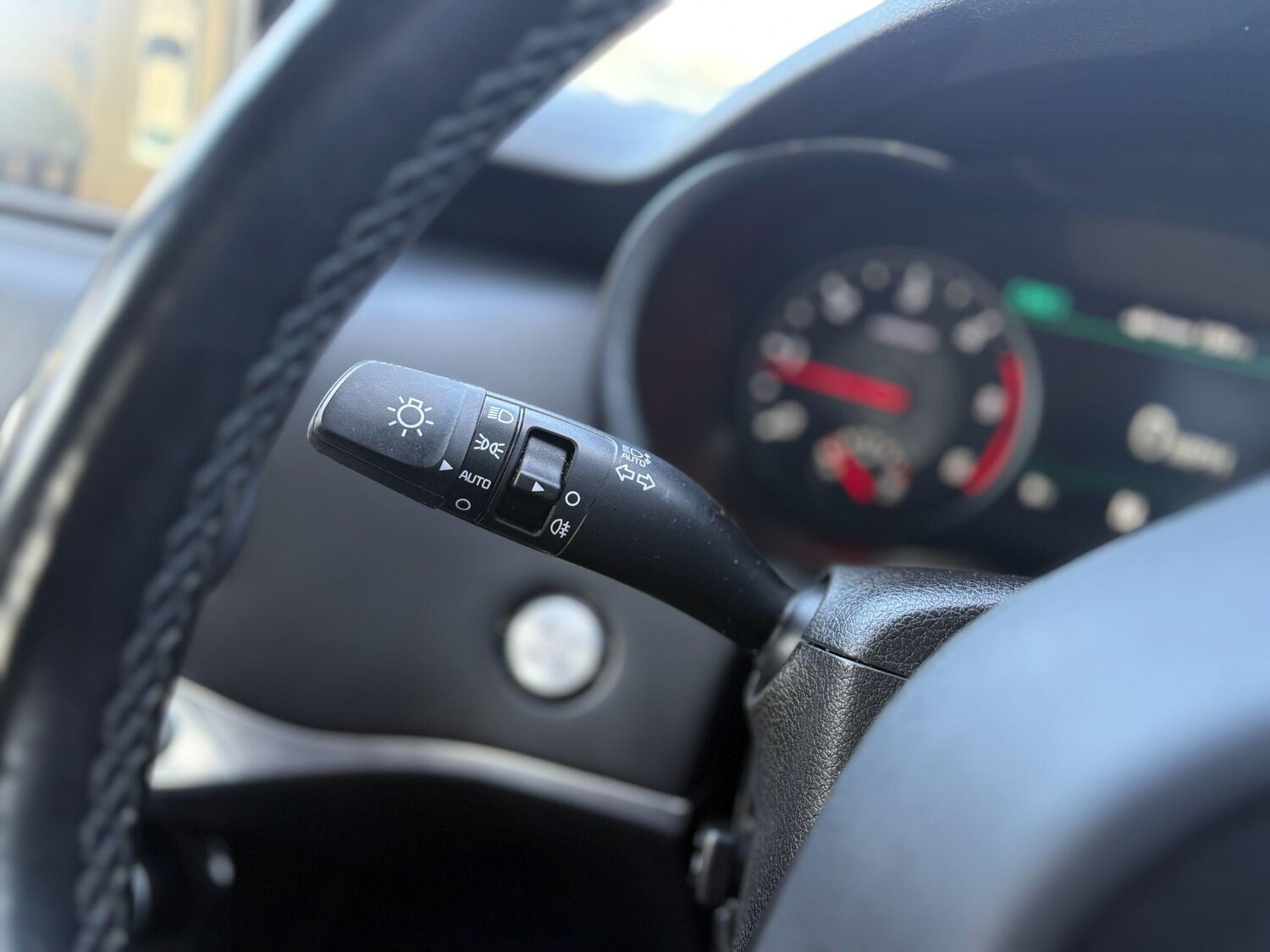 Used Kia Stinger 2018 for sale - 78171044: Photo 21