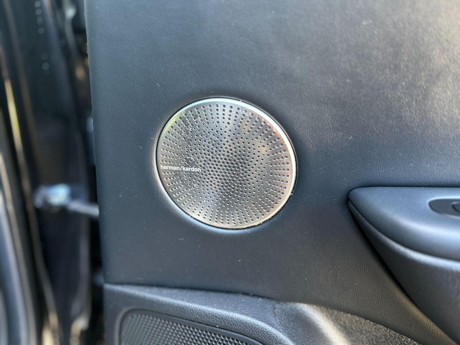 Used Kia Stinger 2018 for sale - 78171044: Photo 37