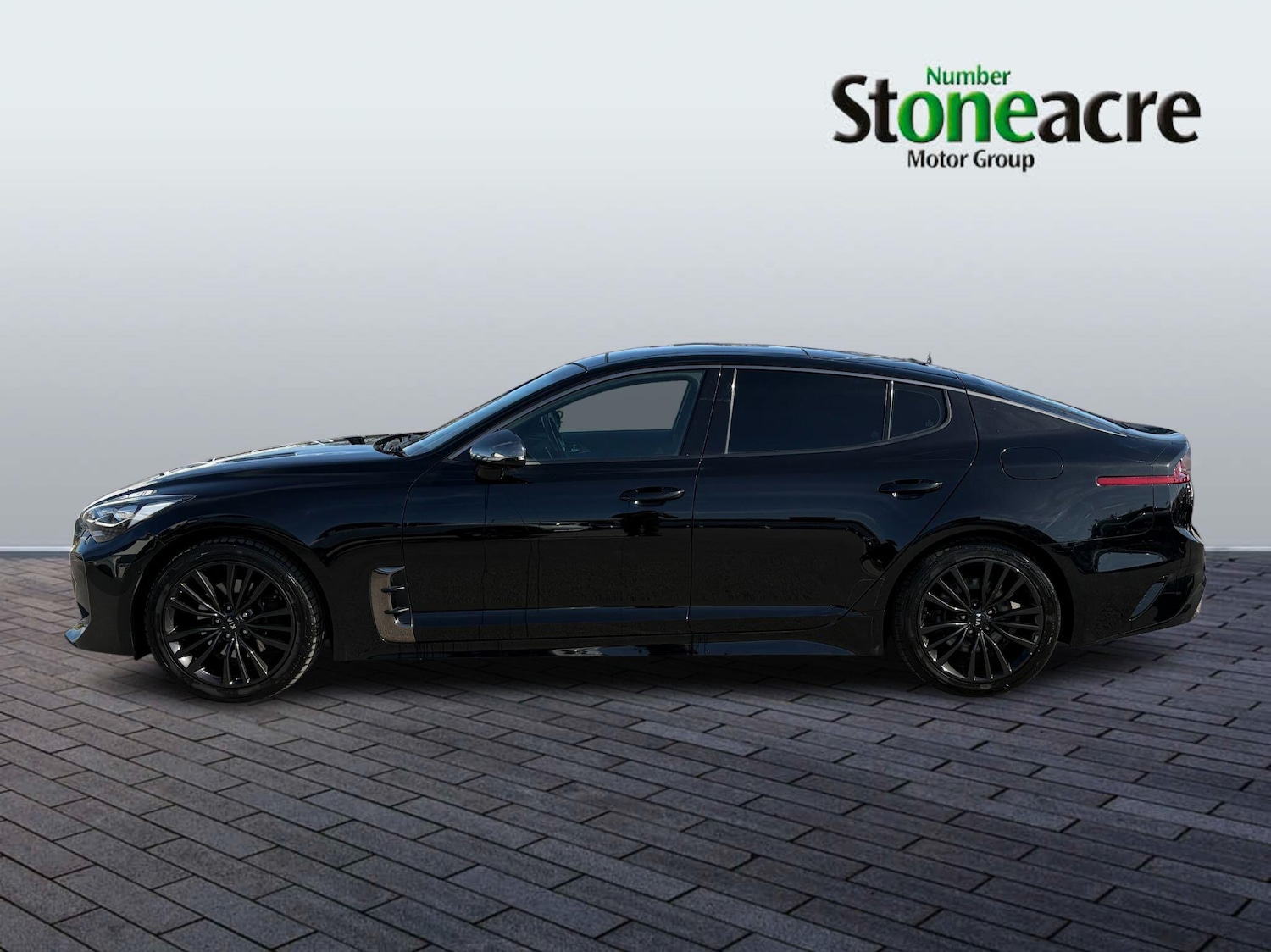Used Kia Stinger 2018 for sale - 78171044: Photo 5
